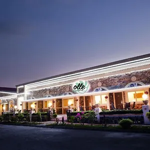 https://w-clark-hotel-and-resort.angeleshotels.net