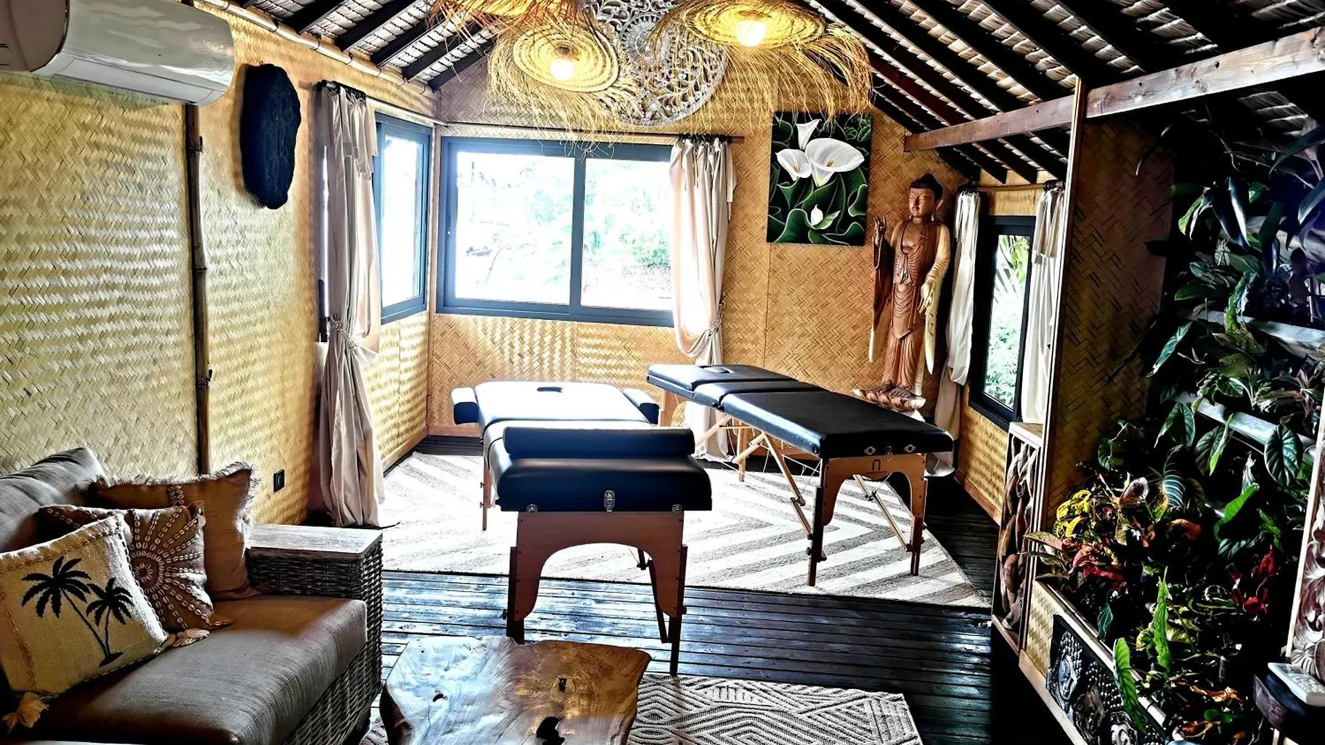 Hotel Fenua Mata'I'Oa Papetoai 4*,