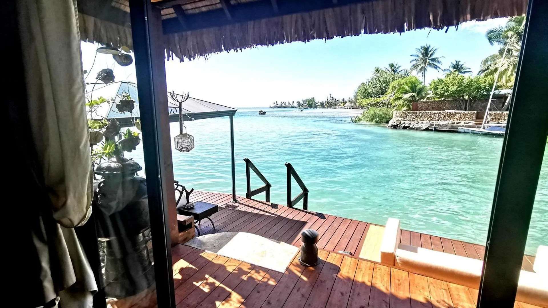 Hotel Fenua Mata'I'Oa Papetoai 4*,
