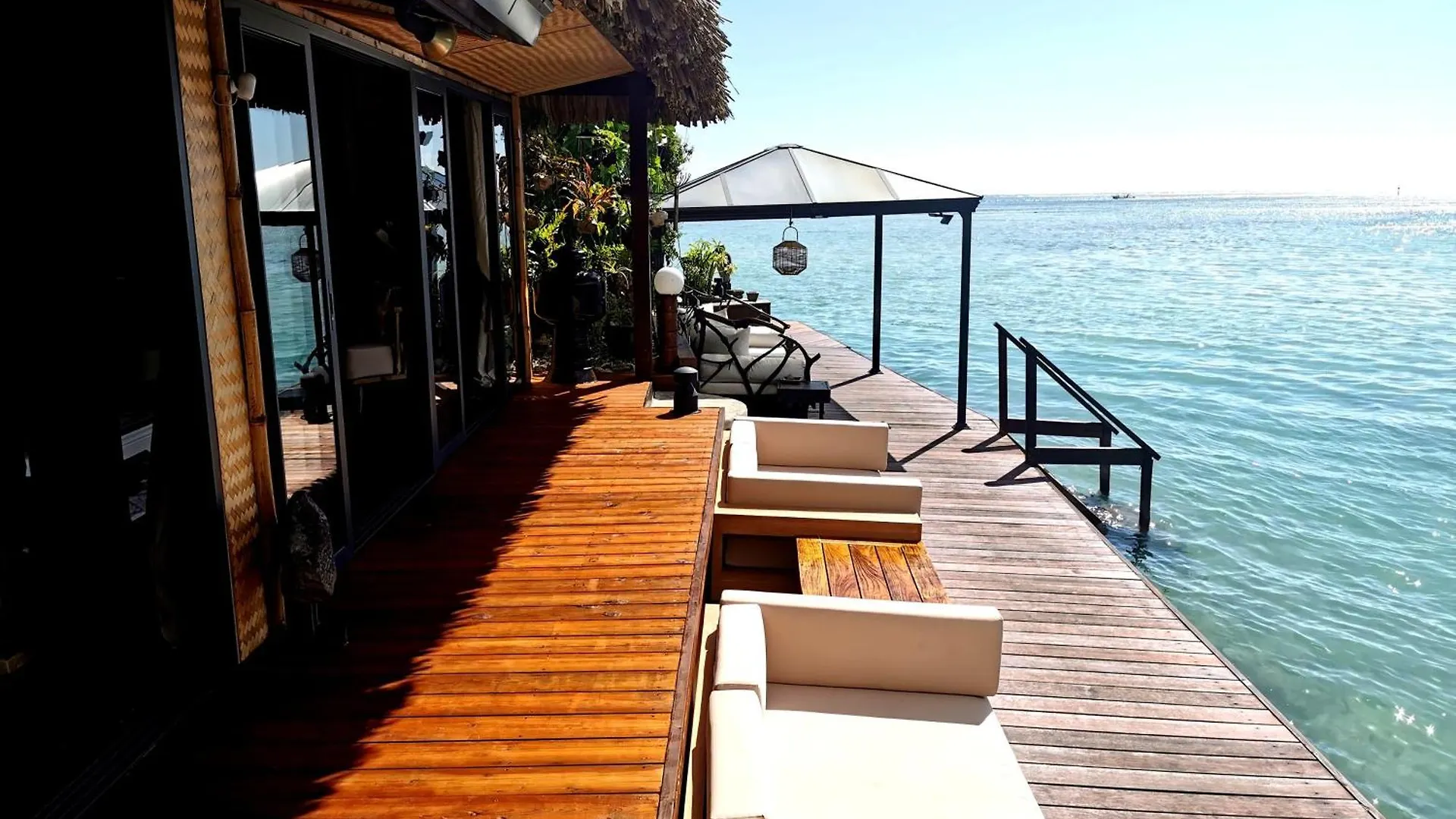 ****  Hotel Fenua Mata'I'Oa Papetoai French Polynesia